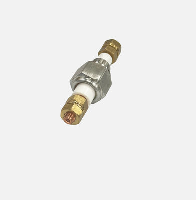 Aanpassing van hermetische doorvoerconnectoren met glasisolatie
