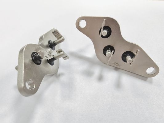 Glaskeramische hermetische elektrische voertuigconnector voor panelmontage tot 20A 540V door SSCore