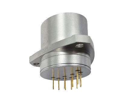 8 millimeter lange stalen naald gemaakt van 321 roestvrij staal met goud geplatte oppervlakte voor 10 kern connector