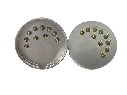 8 millimeter lange stalen naald gemaakt van 321 roestvrij staal met goud geplatte oppervlakte voor 10 kern connector