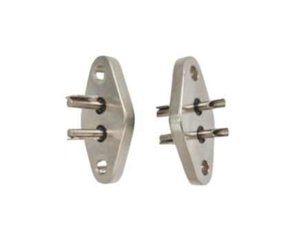 Zilveren koelkastcompressoraansluitingen voor soepele werking