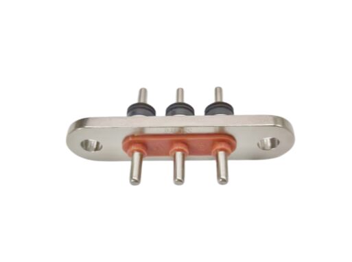 Verbindingsbouten voor het bevestigen van een eindpunt Hermetische aansluiting voor elektrische voertuigen met isolatieweerstand van 1000 megaohm of meer voor de transmissie van stroom