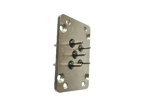 Ø3.2Pin Materiaal RATIO 2 1 Verbindingsterminalbord Gebouwd met duurzame C45-platenmaterialen voor elektrische verbindingen